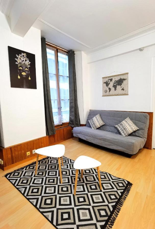 Charmant T2 Meuble Quartier Chateau De Pau Ngoại thất bức ảnh